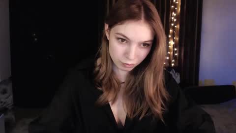 Snapshot of kesha_muah chatting on 01.18.25 kesha online show from 01.18.25