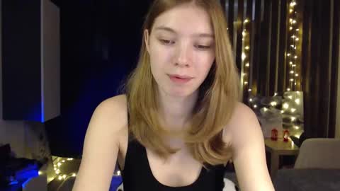 Snapshot of kesha_muah chatting on 02.25.25 kesha online show from 02.25.25