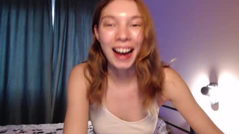 Snapshot of kesha_muah chatting on 09.14.25 kesha online show from 09.14.25