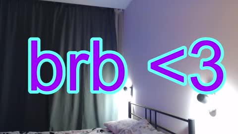 Snapshot of kesha_muah chatting on 10.24.25 kesha online show from 10.24.25