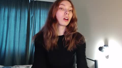 Snapshot of kesha_muah chatting on 11.02.25 kesha online show from 11.02.25