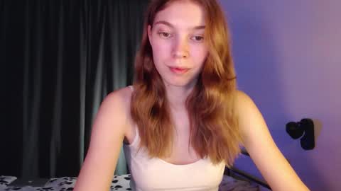 Snapshot of kesha_muah chatting on 11.12.25 kesha online show from 11.12.25