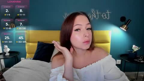 KatrinaKetrin online show from 09.18.25