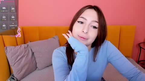 KatrinaKetrin online show from 11.28.25