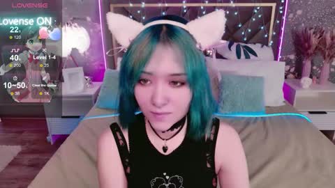 Snapshot of kettiejones chatting on 02.20.26 kettiejones online show from 02.20.26