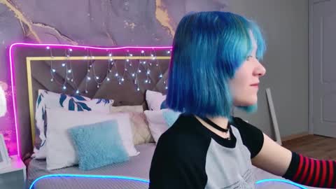 Snapshot of kettiejones chatting on 02.22.26 kettiejones online show from 02.22.26