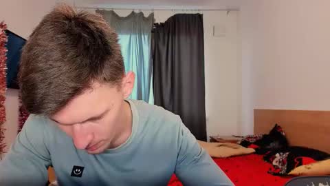 Snapshot of kevin_hornyyy chatting on 10.26.25 kevin online show from 10.26.25