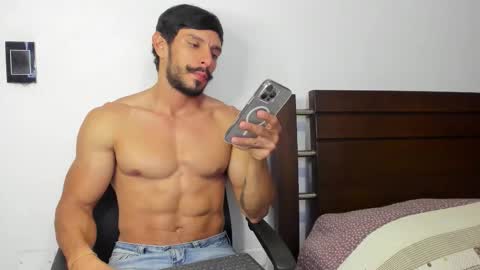 kevin_malone22 online show from 11.17.25