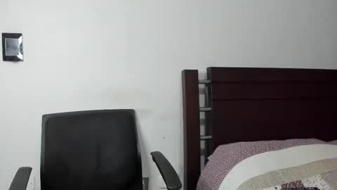 kevin_malone22 online show from 12.02.25