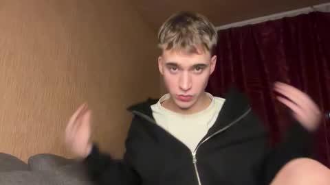 Snapshot of kevin_martin8 chatting on 11.11.25 Kevin Martin online show from 11.11.25