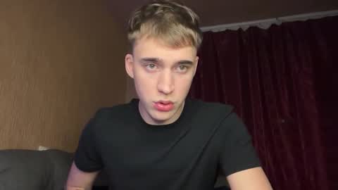 Snapshot of kevin_martin8 chatting on 11.14.25 Kevin Martin online show from 11.14.25