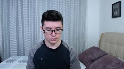 Snapshot of kevinhunts chatting on 01.18.26 Kevin online show from 01.18.26