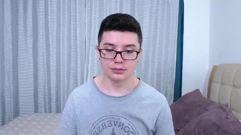 Snapshot of kevinhunts chatting on 02.10.26 Kevin online show from 02.10.26