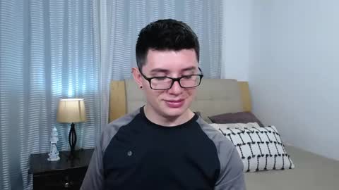 Snapshot of kevinhunts chatting on 02.28.26 Kevin online show from 02.28.26