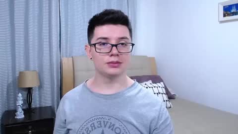 Snapshot of kevinhunts chatting on 03.02.26 Kevin online show from 03.02.26