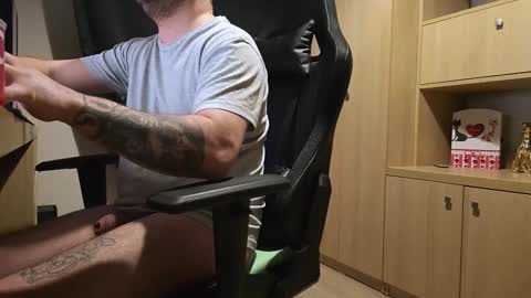 Kevinn online show from 02.16.26