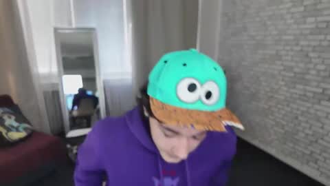 kevinstrike online show from 04.02.26