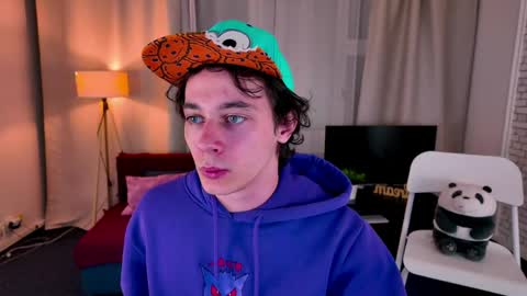 kevinstrike online show from 04.13.26