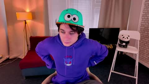 kevinstrike online show from 04.15.26