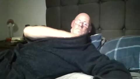 Snapshot of kevlooking4sez chatting on 05.28.26 kevlooking4sez online show from 05.28.26
