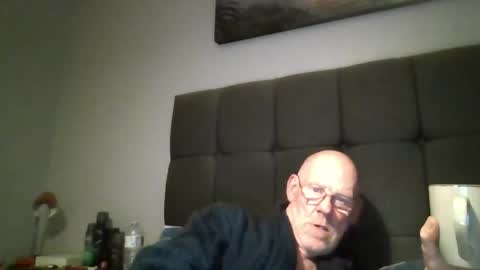 Snapshot of kevlooking4sez chatting on 06.03.26 kevlooking4sez online show from 06.03.26