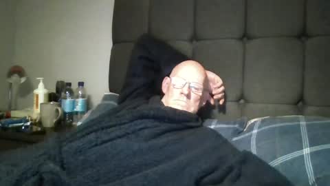 Snapshot of kevlooking4sez chatting on 07.03.26 kevlooking4sez online show from 07.03.26