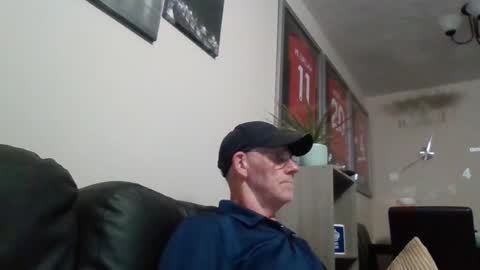 Snapshot of kevlooking4sez chatting on 07.19.26 kevlooking4sez online show from 07.19.26