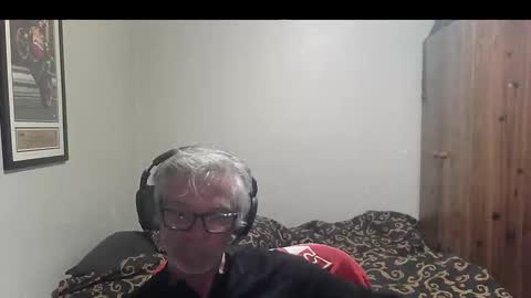 kevwestunder9696 online show from 10.26.25