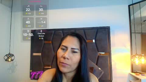 KEYLA BRUNETTE online show from 05.18.26