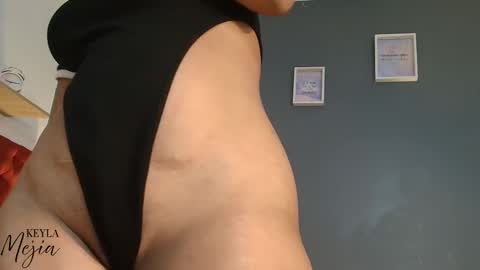 Keyla  online show from 10.25.25