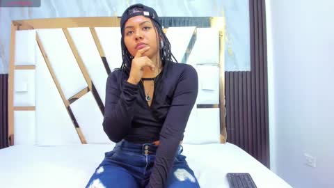 Snapshot of keytt_love chatting on 02.12.25 keytt online show from 02.12.25