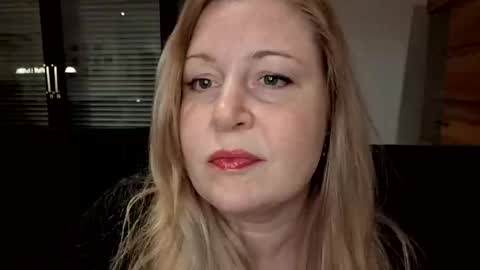 Snapshot of khaleesi0890 chatting on 11.11.25 khaleesi0890 online show from 11.11.25