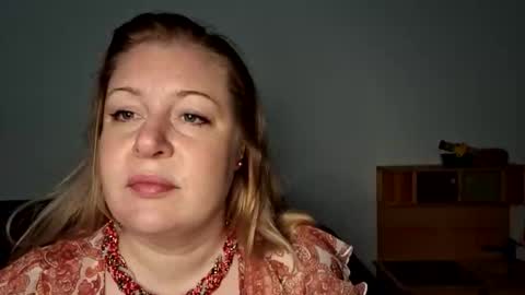 Snapshot of khaleesi0890 chatting on 11.17.25 khaleesi0890 online show from 11.17.25