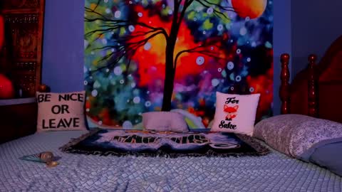 Khalipso online show from 12.18.24