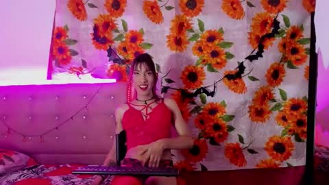 Khandyz online show from 10.20.25