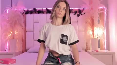 Khathiee online show from 04.15.26