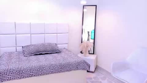 Khloe online show from 01.06.26