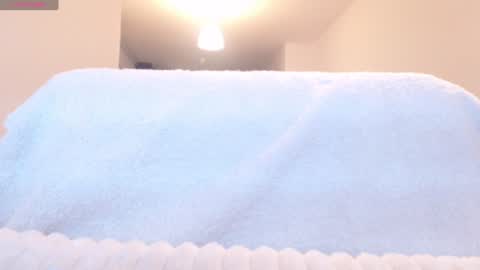 Khloe online show from 02.06.25