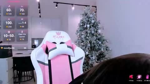 Snapshot of khloeforever chatting on 01.06.26 khloe online show from 01.06.26