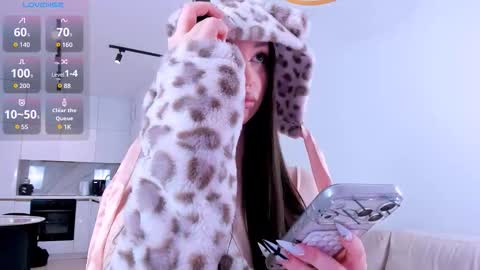 Snapshot of khloeforever chatting on 02.21.26 khloe online show from 02.21.26