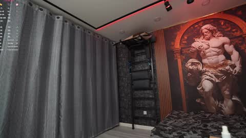 Snapshot of khokhol1999 chatting on 12.14.24 Eric online show from 12.14.24