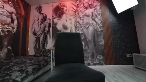 Snapshot of khokhol1999 chatting on 02.19.25 Eric online show from 02.19.25