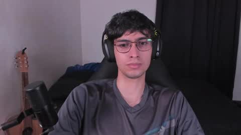 khozler_ online show from 09.13.25