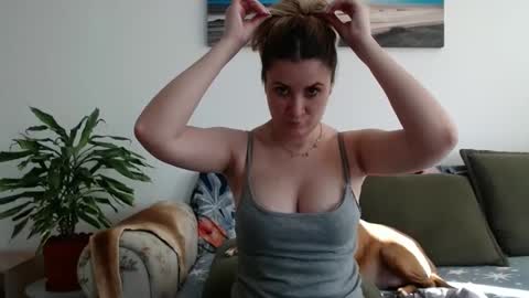 Sarah online show from 02.02.25