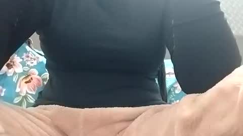 khushisinghh online show from 12.17.24