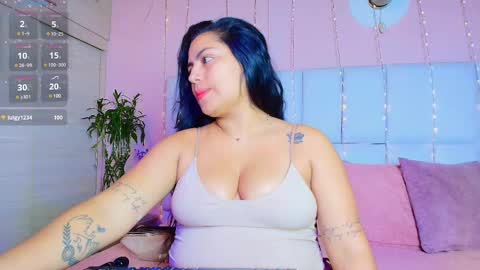    N         M online show from 03.12.25