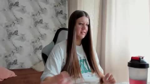 kianna_dior_ online show from 05.24.26
