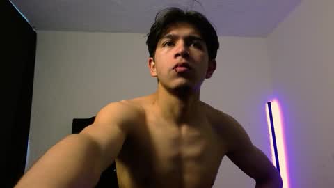 Adrian  Chlloe online show from 11.12.25