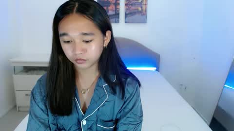 Snapshot of kiara_bedisa143 chatting on 10.06.25 i love bella online show from 10.06.25