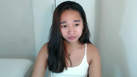 Snapshot of kiara_bedisa143 chatting on 10.16.25 i love bella online show from 10.16.25